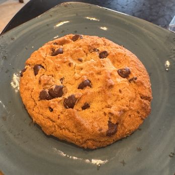 Crema Gourmet - Chocolate chip cookie - Breakfast & Brunch Near Me - North Miami, Florida