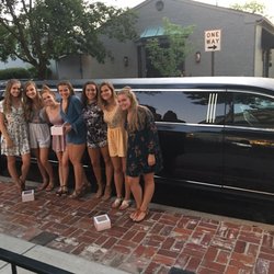 Carte Blanche Limousines