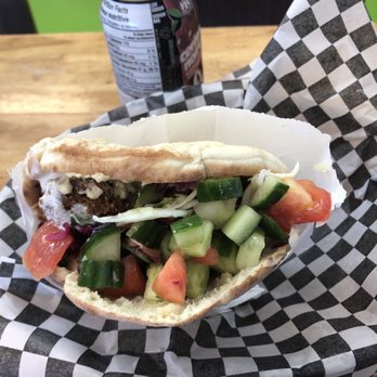Falafel St-Jacques - Falafel - Vegetarian Near Me - Lachine, Quebec