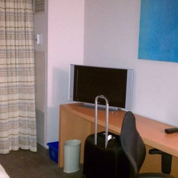 Hotel Novotel Montreal Centre - Hotels Near Me - Montreal, Quebec Hotel Novotel Montreal Centre - Hotels Near Me - Montreal, Quebec