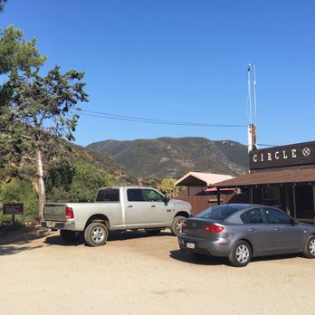 The Grotto - Circle X ranch for parking and the trail starts right next to it(on picture the trail starts on the left hand side) - Hiking Near Me - Malibu, California The Grotto - Circle X ranch for parking and the trail starts right next to it(on picture the trail starts on the left hand side) - Hiking Near Me - Malibu, California