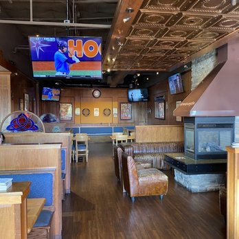 JJ Mahoney's - the inside of the restaurant - Irish Pub Near Me - Redmond, Washington JJ Mahoney's - the inside of the restaurant - Irish Pub Near Me - Redmond, Washington