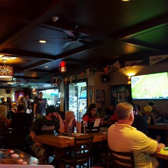 Hideaway Tavern - New American Near Me - Bend, Oregon Hideaway Tavern - New American Near Me - Bend, Oregon