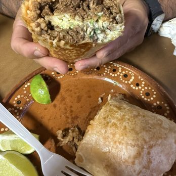 Guisados Greicy - Food Trucks Near Me - Fresno, California Guisados Greicy - Food Trucks Near Me - Fresno, California
