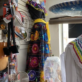 Rincon Mexicanito - Mexican black dress embroidered with bright and colorful flowers. Other Mexican items. - Accessories Near Me - Bell Gardens, California Rincon Mexicanito - Mexican black dress embroidered with bright and colorful flowers. Other Mexican items. - Accessories Near Me - Bell Gardens, California