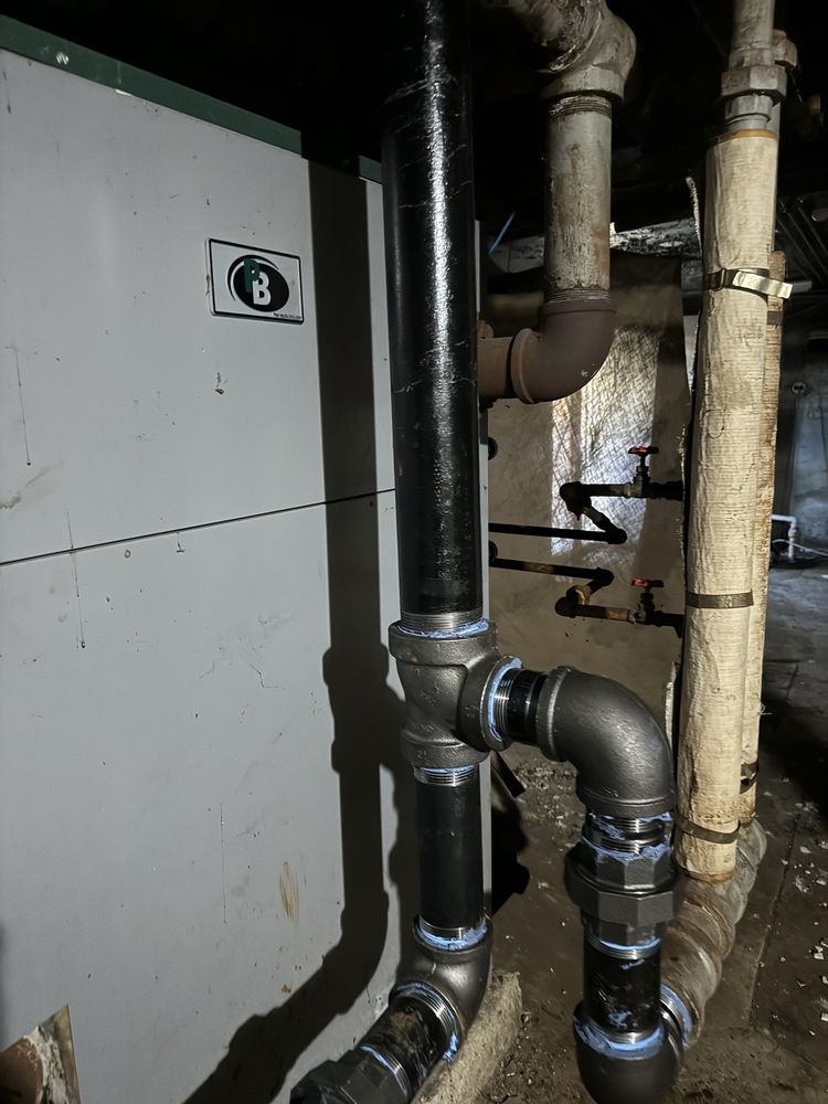 Slide of Manny's Building Maintenance And HVAC