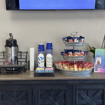 SynergenX Webster | Hormone Health & TRT Clinic - Snack bar - Medical Centers Near Me - Webster, Texas SynergenX Webster | Hormone Health & TRT Clinic - Snack bar - Medical Centers Near Me - Webster, Texas