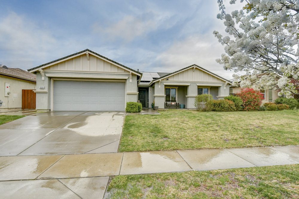 NICOLE RUBIO RIVER VALLEY REALTY Updated October 2024 475 Century Park Dr, Yuba City