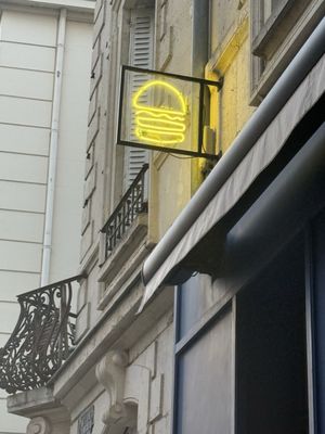 Sacré Burger Reims by null