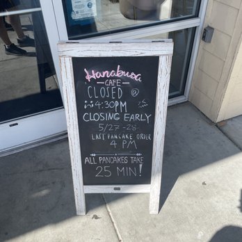 Hanabusa Café - Sign during Memorial Day Weekend 2023 - Desserts Near Me - Sunnyvale, California Hanabusa Café - Sign during Memorial Day Weekend 2023 - Desserts Near Me - Sunnyvale, California