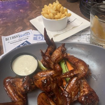 Bethany Blues BBQ Pit - Buffalo wings - Barbeque Near Me - Bethany Beach, Delaware
