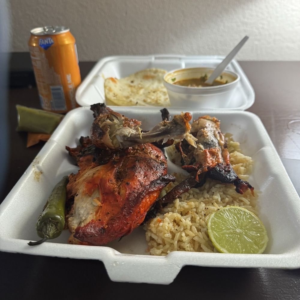 El Super Pollo - 1/2 Grilled chipotle chicken, rice, pork n beans, hand made tortillas, salsa, lime and a soda for $18! - Food Trucks Near Me - Little Rock, Arkansas