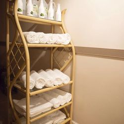 Swan Spa - Professional Massage Supplies