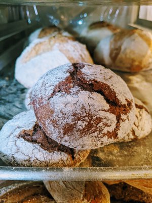 Fox and Lion Bread by null
