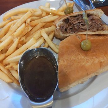 Grille 151 - I personally don't like olives, but I though that was a nice touch. - Seafood Near Me - Weymouth, Massachusetts