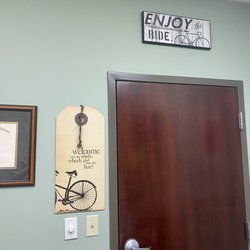 MANA Family Medicine Har-Ber - Waiting on Dr