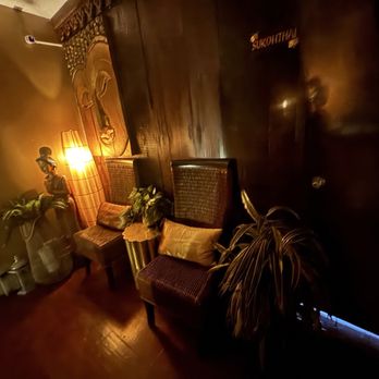 Siam Thai Massage & Spa - Massage Near Me - Honolulu, Hawaii