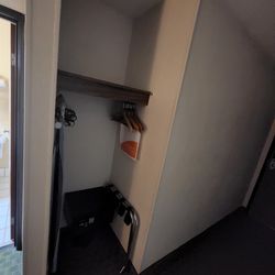Quality Inn Dubuque Near Galena And Hwy 20 - The spacious closet