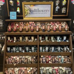 Bath & Body Works - Wallflower scents