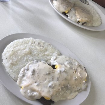 White Front Breakfast House - Soo good - Breakfast & Brunch Near Me - Wilmington, North Carolina
