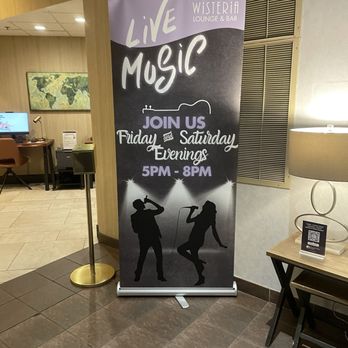 DoubleTree by Hilton Hotel Boston - Downtown - Hotels Near Me - Boston, Massachusetts