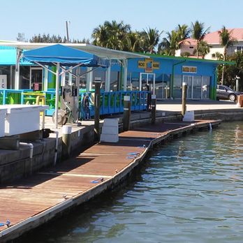 Moss Marina - Easy access floating docks - Marinas Near Me - Fort Myers Beach, Florida Moss Marina - Easy access floating docks - Marinas Near Me - Fort Myers Beach, Florida