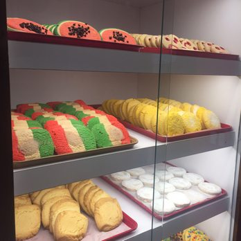 Mama Ines Mexican Bakery - Bakeries Near Me - Indianapolis, Indiana Mama Ines Mexican Bakery - Bakeries Near Me - Indianapolis, Indiana