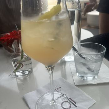 The Godfrey Hotel Chicago - Spritz - Hotels Near Me - Chicago, Illinois