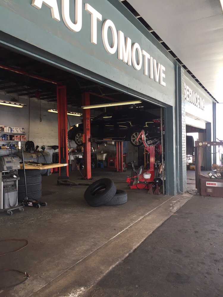 CHUCK’S AUTOMOTIVE SERVICE Updated October 2024 4501 S Tamiami Trl