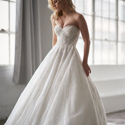 Mayana Bridals - NEW COLLECTION - Mayana Bridals - 120 E Broadway, Glendale, CA 91205 - Phone: (747) 202-5555