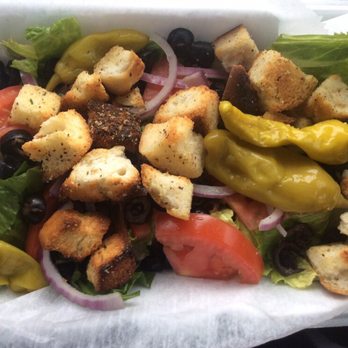 Napolitano's Brooklyn Pizza - Garden side salad.  Yum! - Italian Near Me - Cranston, Rhode Island