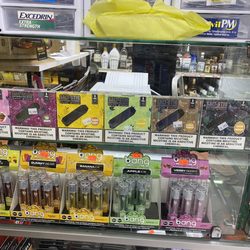 4 Bros Liquor Store