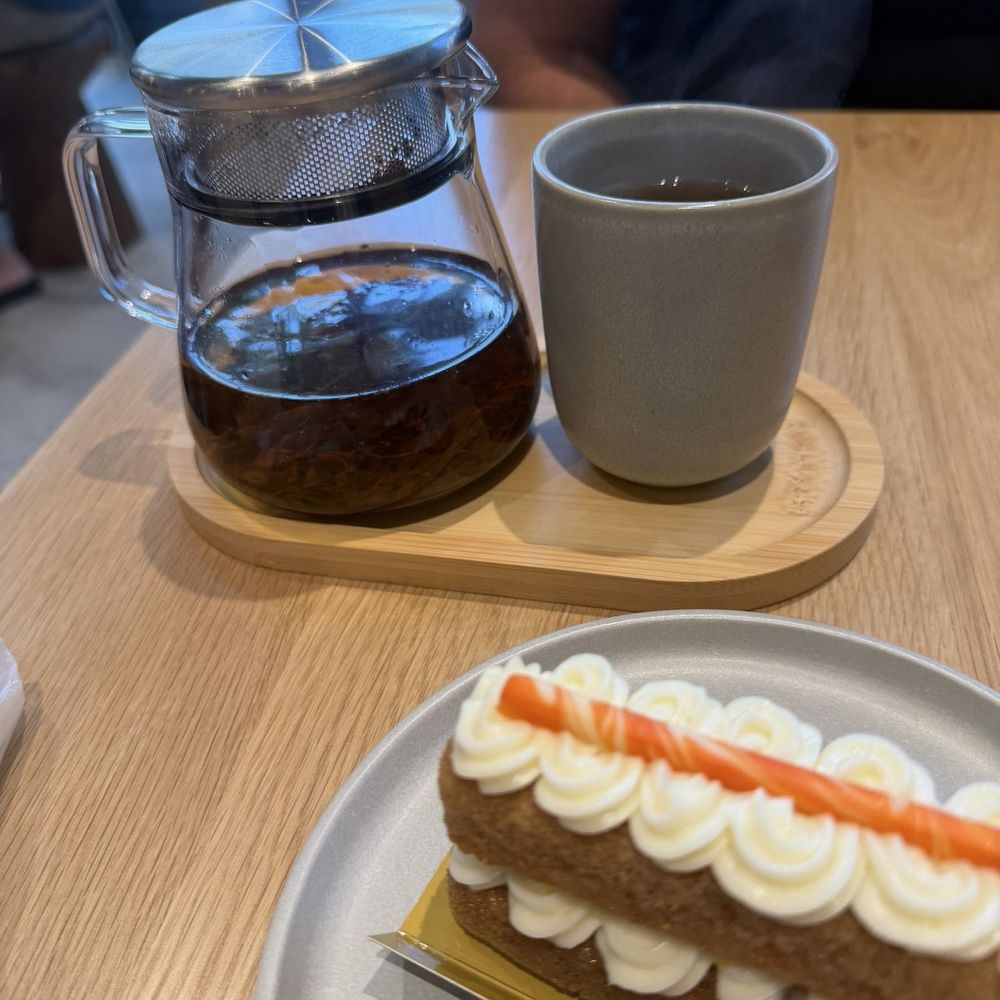 Hala Tree Cafe - Black tea with carrot cake. So yummy! - Coffee & Tea Near Me - Honolulu, Hawaii