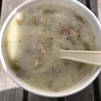 Sam's Chowdermobile - Above average Chowder - Food Trucks Near Me Sam's Chowdermobile - Above average Chowder - Food Trucks Near Me