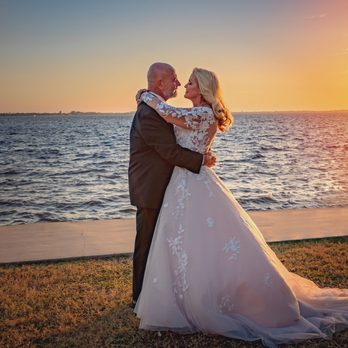 Doodle Fly Photography - Event Photography Near Me