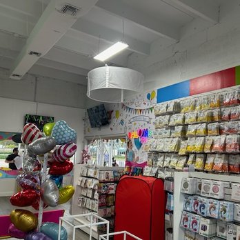 Balloons Place - Party Supplies Near Me - Dania Beach, Florida Balloons Place - Party Supplies Near Me - Dania Beach, Florida