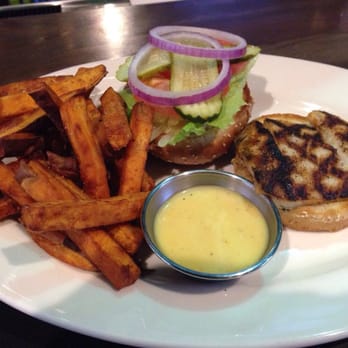 Doc B's Restaurant + Bar - Cajun Fish Sandwich - New American Near Me - Chicago, Illinois