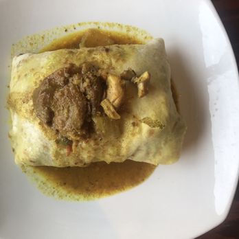 Simone's Caribbean Restaurant - Chicken curry rotii, ya dunknoeeeeee - Caribbean Near Me - Toronto, Ontario Simone's Caribbean Restaurant - Chicken curry rotii, ya dunknoeeeeee - Caribbean Near Me - Toronto, Ontario