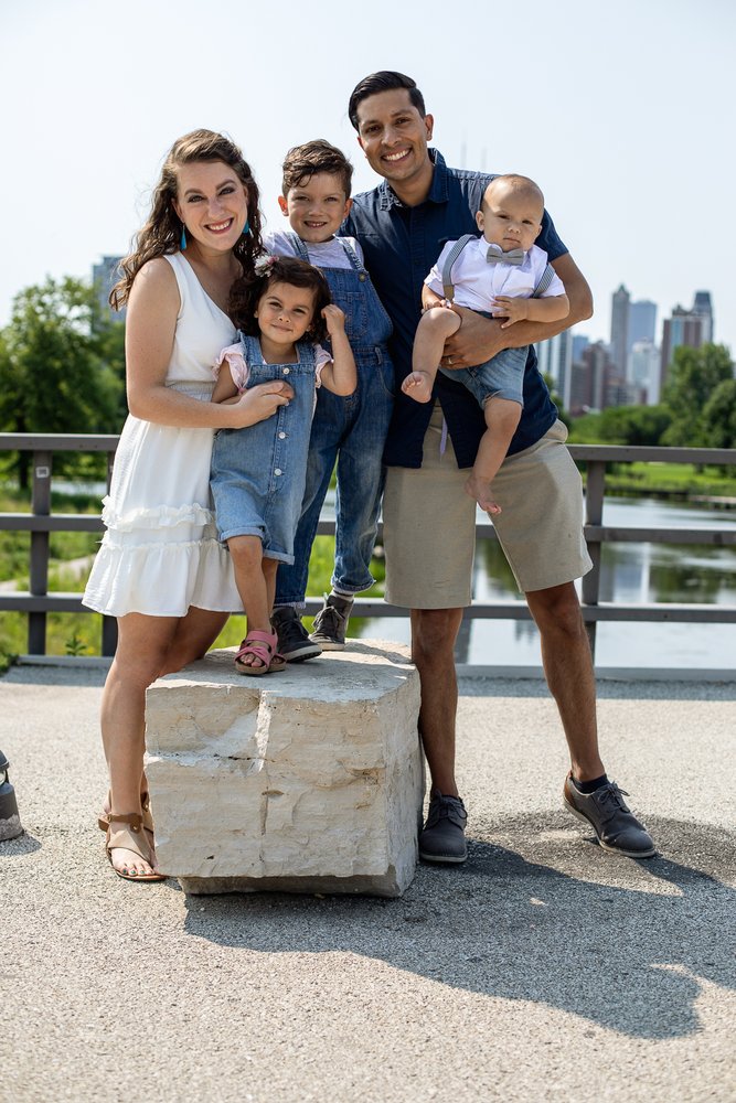 Immigration Law Office of Moises L Barraza - immigration attorney in Aurora, IL