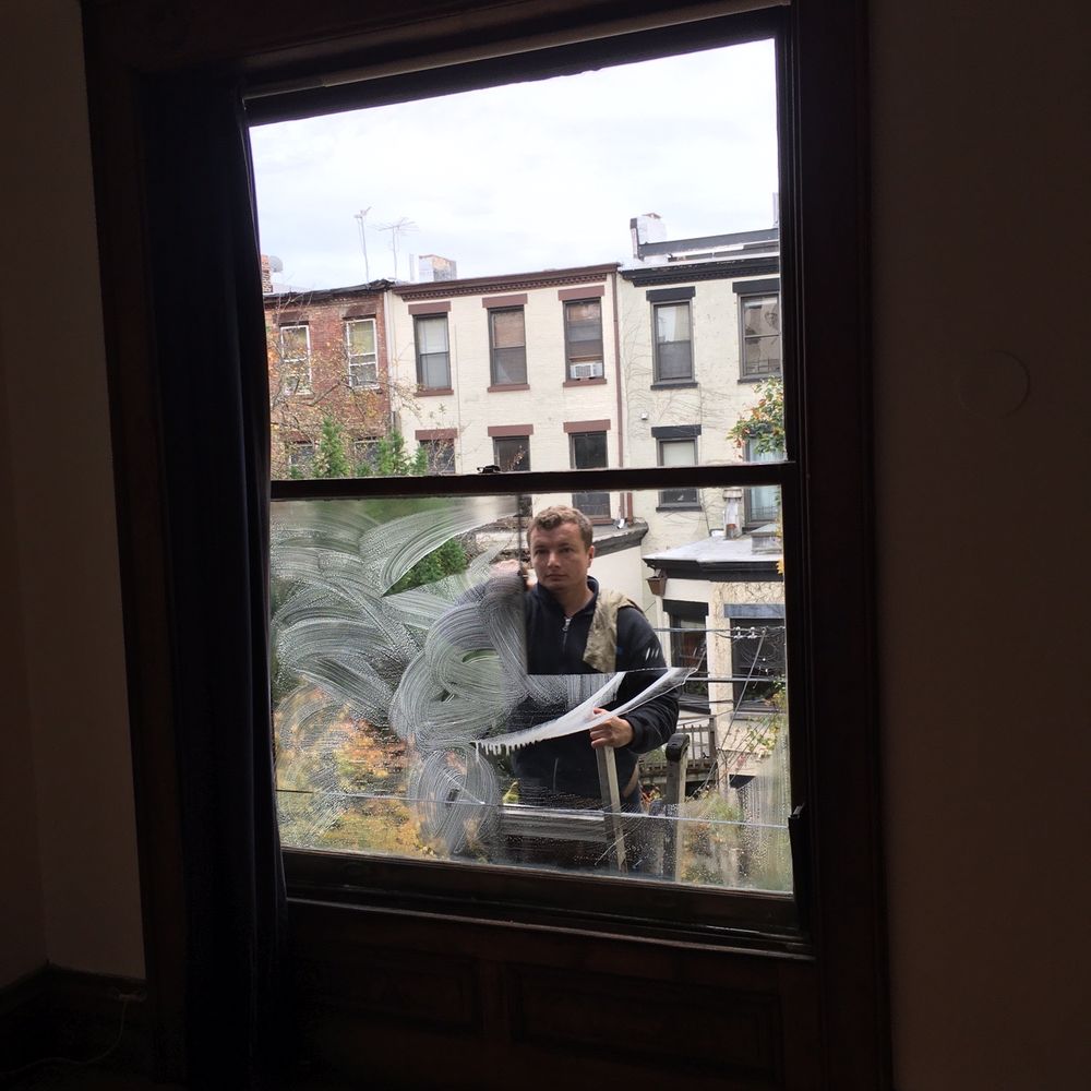 Moisha Window Cleaning - Igor at work - Window Washing Near Me - Brooklyn, New York