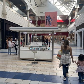 Pacific View - Shopping Centers Near Me - Ventura, California Pacific View - Shopping Centers Near Me - Ventura, California