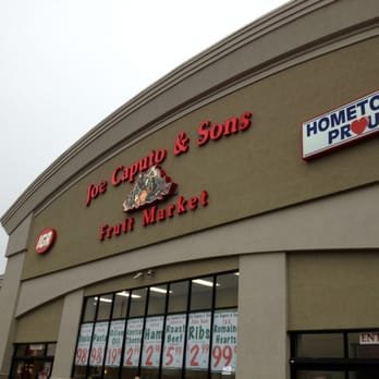 Butera Market - the front of the store - Grocery Near Me - Palatine, Illinois