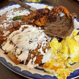 Mar Y Tierra Chilaquiles