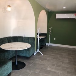 La 57 - Seating area