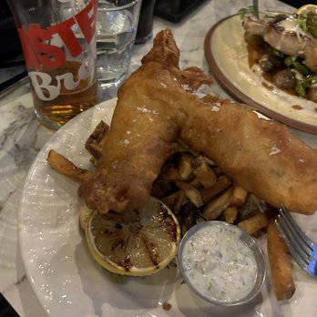 The Queen And Beaver Public House - Fish and chips - Pubs Near Me - Toronto, Ontario The Queen And Beaver Public House - Fish and chips - Pubs Near Me - Toronto, Ontario