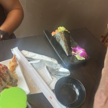 Kin Thai & Sushi - Philadelphia Hand Roll - Thai Near Me - San Antonio, Texas Kin Thai & Sushi - Philadelphia Hand Roll - Thai Near Me - San Antonio, Texas