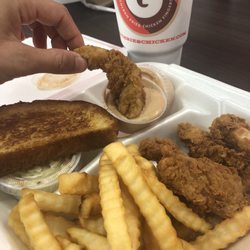 Guthrie’s - Chicken finger box