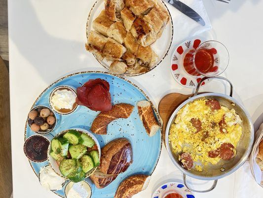 Nahita Bakery by null