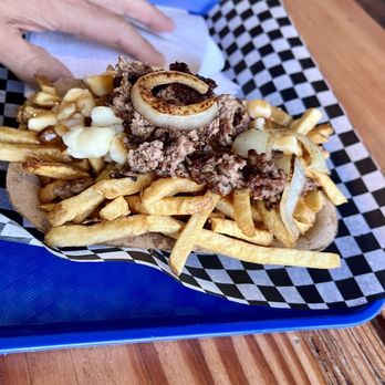 L'Authentique Poutine and Burgers - Burger poutine - Burgers Near Me - Victoria, British Columbia L'Authentique Poutine and Burgers - Burger poutine - Burgers Near Me - Victoria, British Columbia