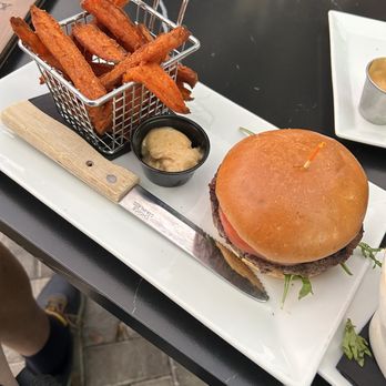 The Hangry Bison - Bison burger with sweet potato fries. Good!!! - New American Near Me - Lake Mary, Florida